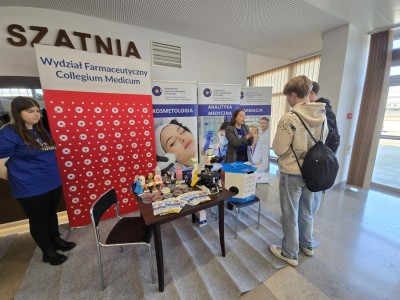 Wszystko o studiowaniu na UMK. Kliknij, aby powiększyć zdjęcie.